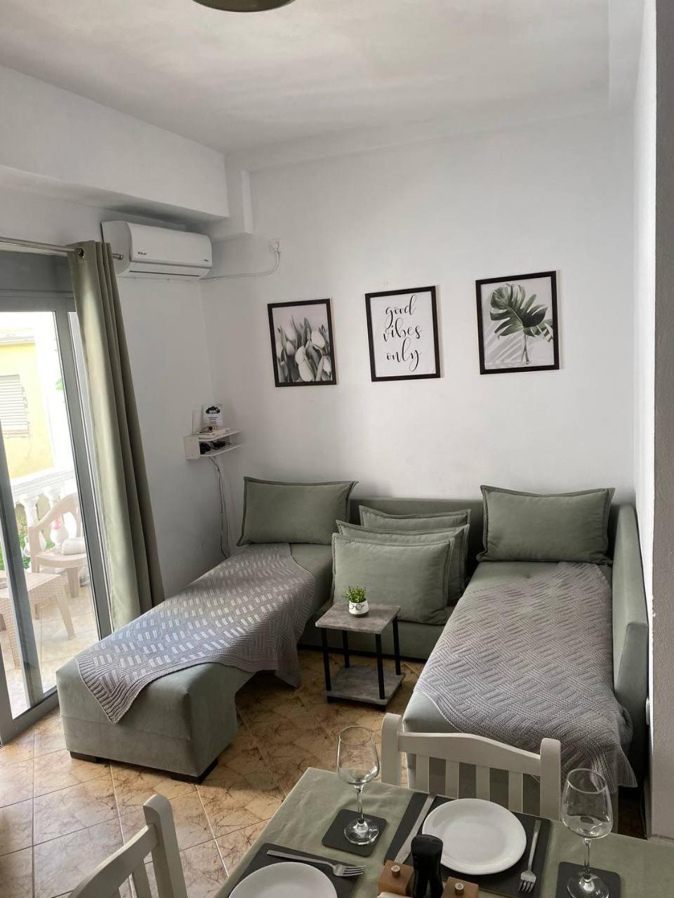 Happy Apartment Sarande Exterior photo